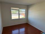 35 Prospect - Photo 9