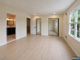756 Charles - Photo 16