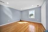 23 West - Photo 12