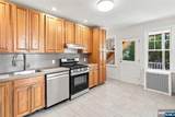 41 Central - Photo 6