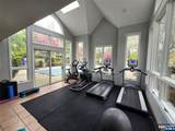 567 Windsor - Photo 18