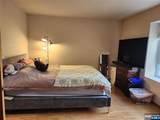 567 Windsor - Photo 6