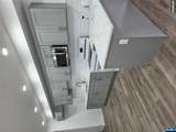 232 Harrison - Photo 4