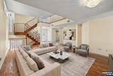 376 Kenwood - Photo 5