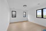 704 Chestnut Street - Photo 32