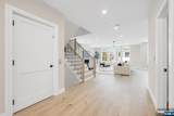 188 Broadway - Photo 3