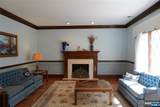 880 Hilltop Terrace - Photo 5