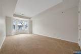 175 Rochelle Avenue - Photo 17