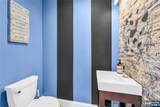 28 Niagara Street - Photo 12