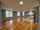 610 Devon - Photo 5