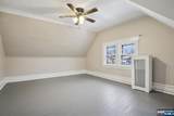 99 Lincoln - Photo 26