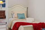 403 B Essex - Photo 14