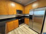 333 Willow - Photo 2