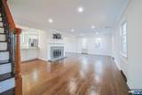 18 Lakeview - Photo 1