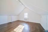 18 Lakeview - Photo 32