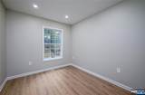 114 Watson - Photo 10