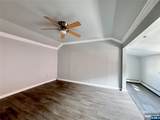 227 Washington - Photo 13