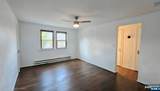 592 Beverly - Photo 2