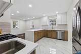 1087 Lambert Road - Photo 16