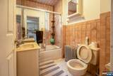 390 Lafayette Street - Photo 21