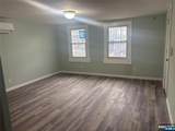172 Main - Photo 3