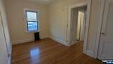 1025 Hoyt - Photo 5