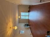 102 Harcourt - Photo 2