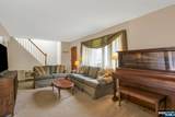 16 Addicks Road - Photo 10