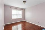 133 Maple Avenue - Photo 5