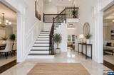 4 Holland Avenue - Photo 2