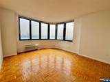 100 Carlyle - Photo 21