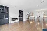 232 Columbia - Photo 4