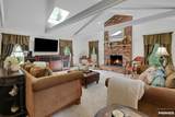 10 Moonshadow Court - Photo 14