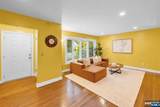 550 Englewood Avenue - Photo 3