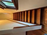 485 Maple Avenue - Photo 14