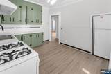 558 Argyle - Photo 4