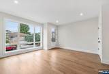 55 Washington - Photo 2