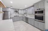 220 Cliff Street - Photo 2