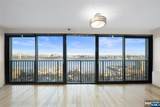 5 Horizon - Photo 1