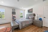 813 Sussex Road - Photo 39