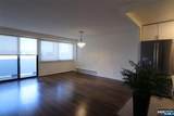 1600 Center - Photo 15