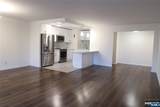 1600 Center - Photo 4