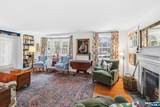 15 Poe Avenue - Photo 5