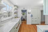 15 Poe Avenue - Photo 10