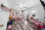 180 Beech Street - Photo 19