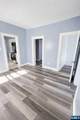 204 Demott - Photo 2
