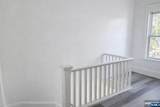 204 Demott - Photo 8