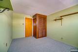 1074 Garry Terrace - Photo 18