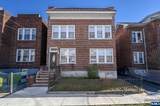 427-429 12th Street - Photo 1