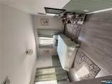 170 Manhattan - Photo 4